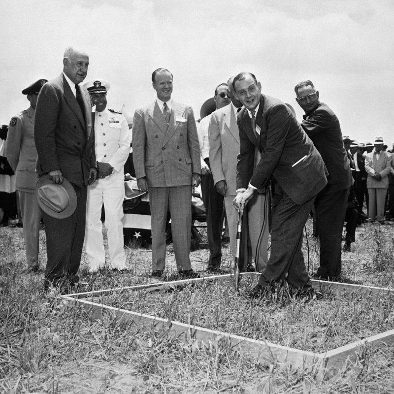 Bell celebrate 75 years in Forth Worth