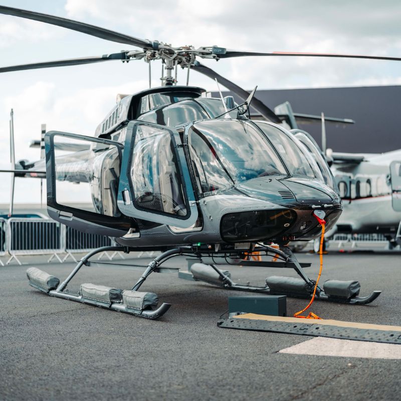Bell Celebrates First IFR-Configured B407GXi Order in UK